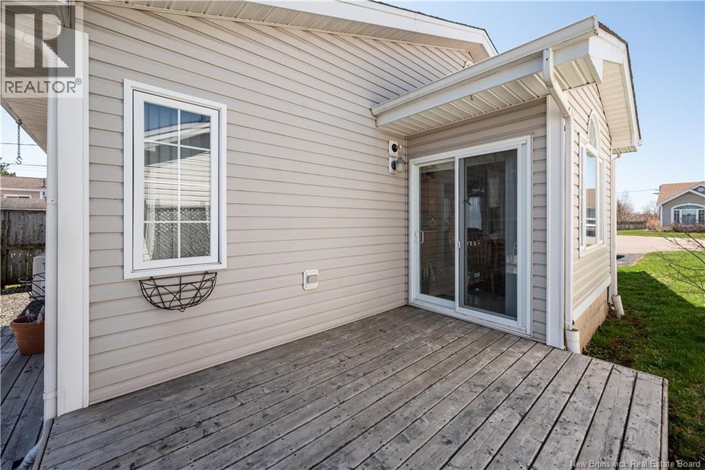 343 Beausejour Street - 30