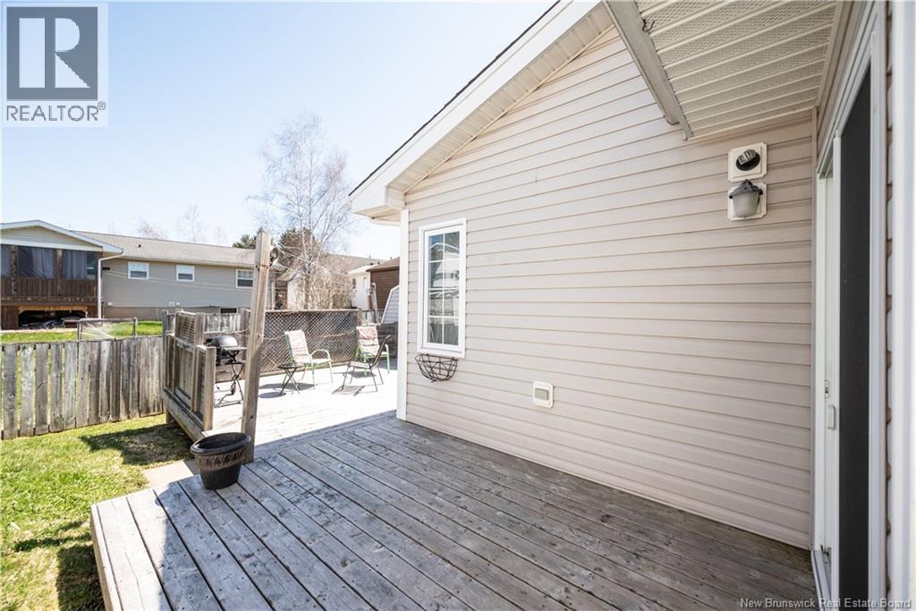 343 Beausejour Street - 31