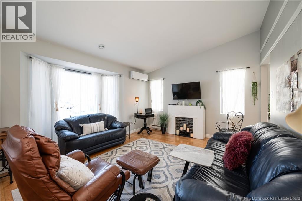 343 Beausejour Street - 7