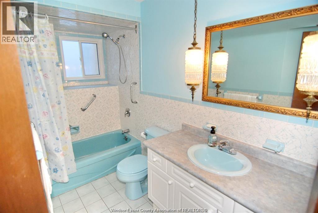 875 Parent Unit# MAIN LEVEL, Windsor, Ontario, N9A2C9 — Photo 10