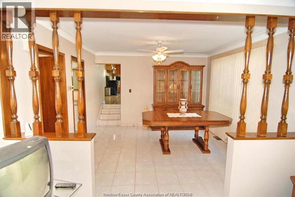 875 Parent Unit# MAIN LEVEL, Windsor, Ontario, N9A2C9 — Photo 5