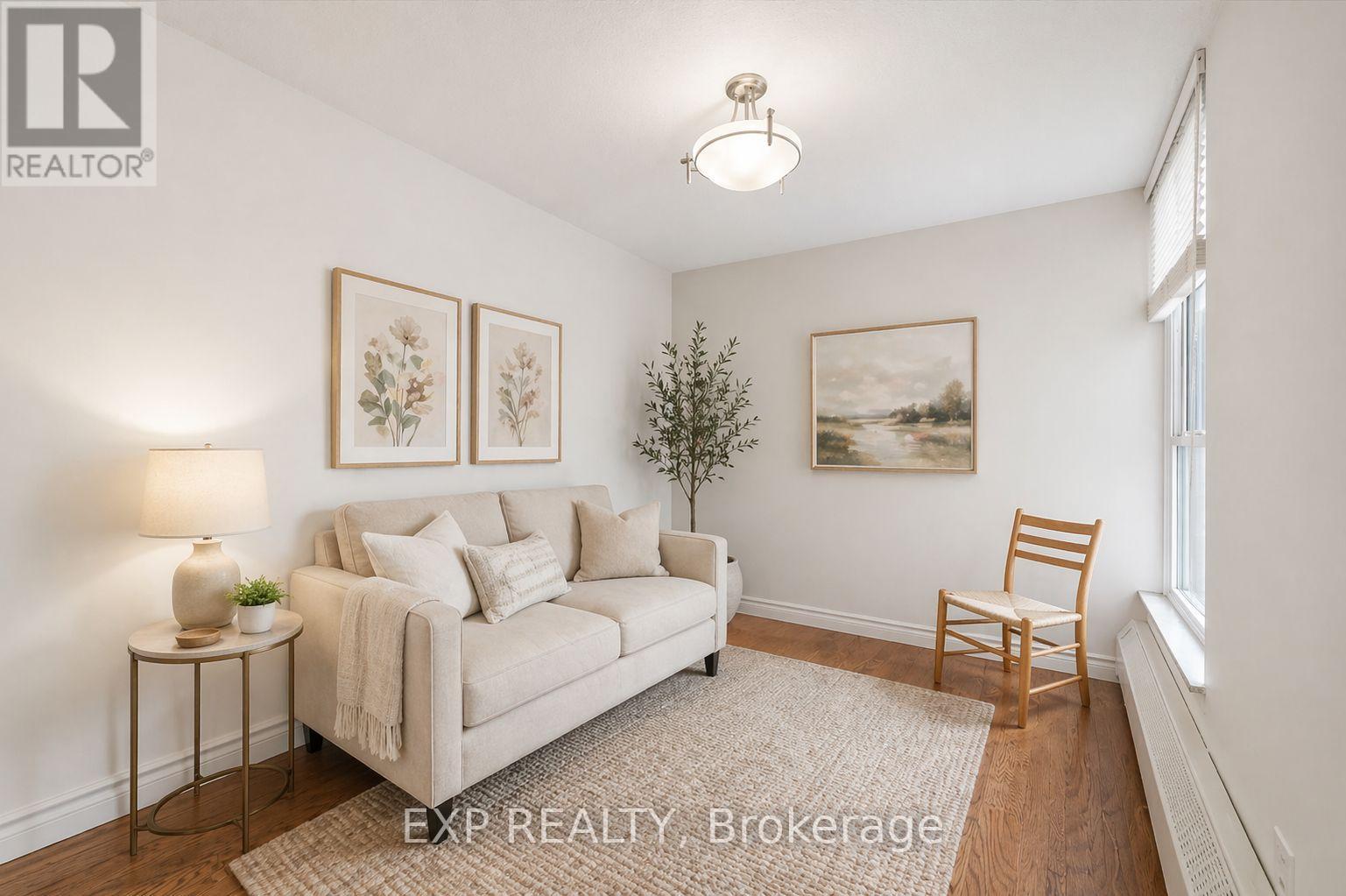 #617 60 SOUTHPORT STREET - 18