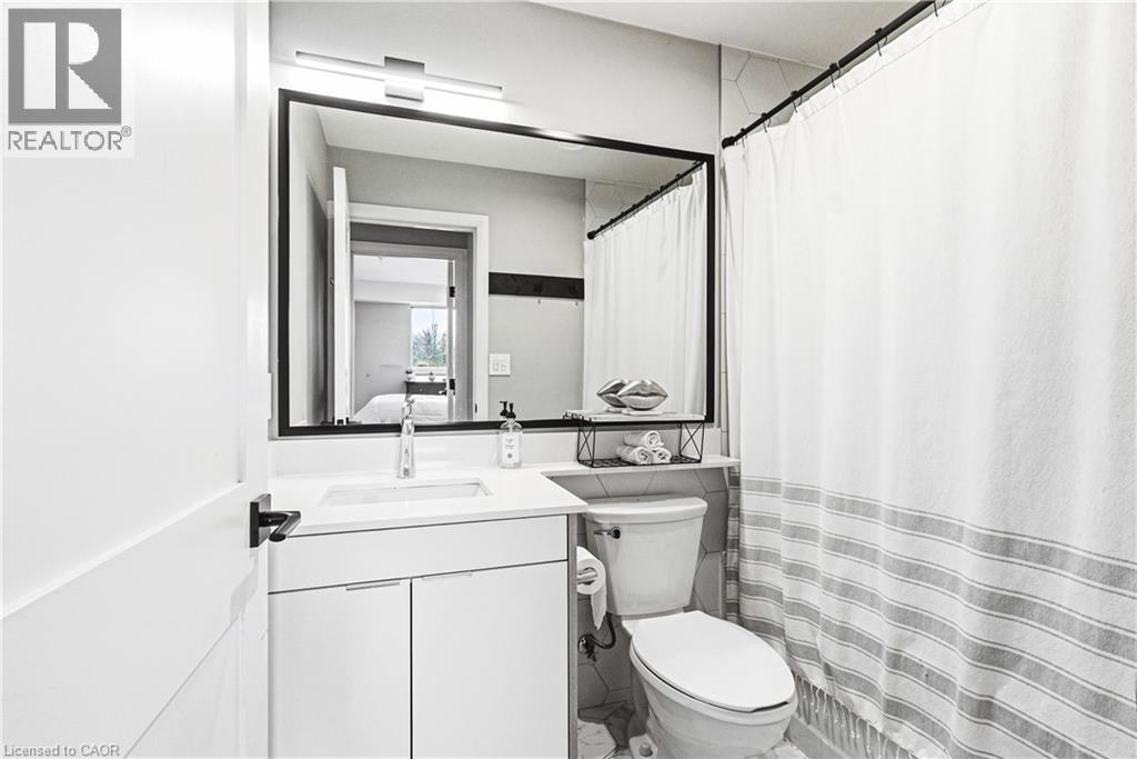 #111 34 NORMAN Street - 11