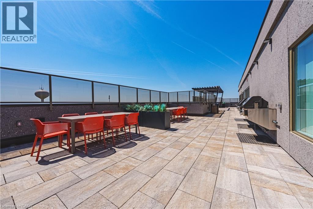 #111 34 NORMAN Street - 27