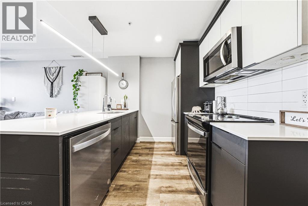 #111 34 NORMAN Street - 6
