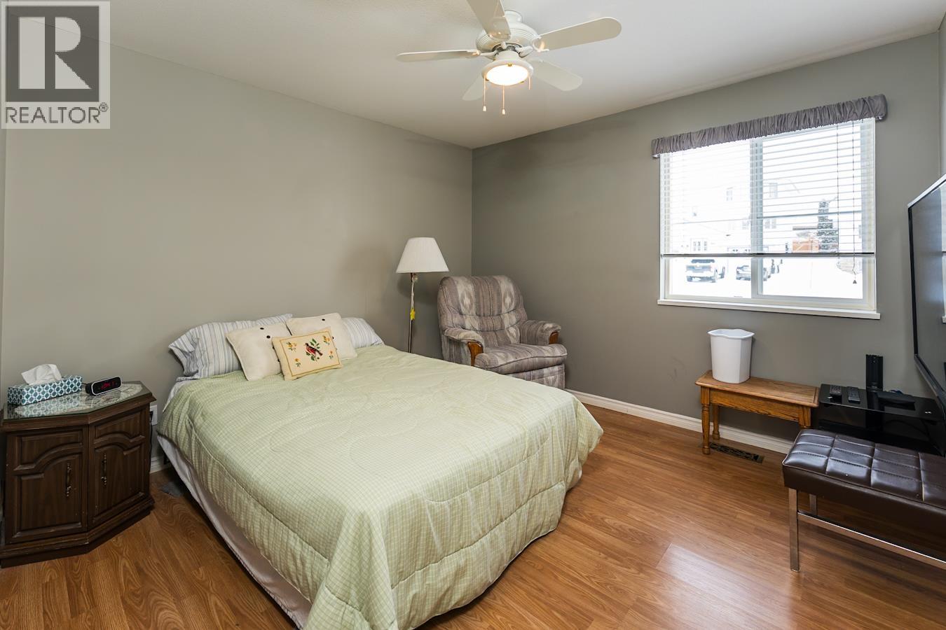 #101 7215 SOUTHRIDGE AVENUE - 22