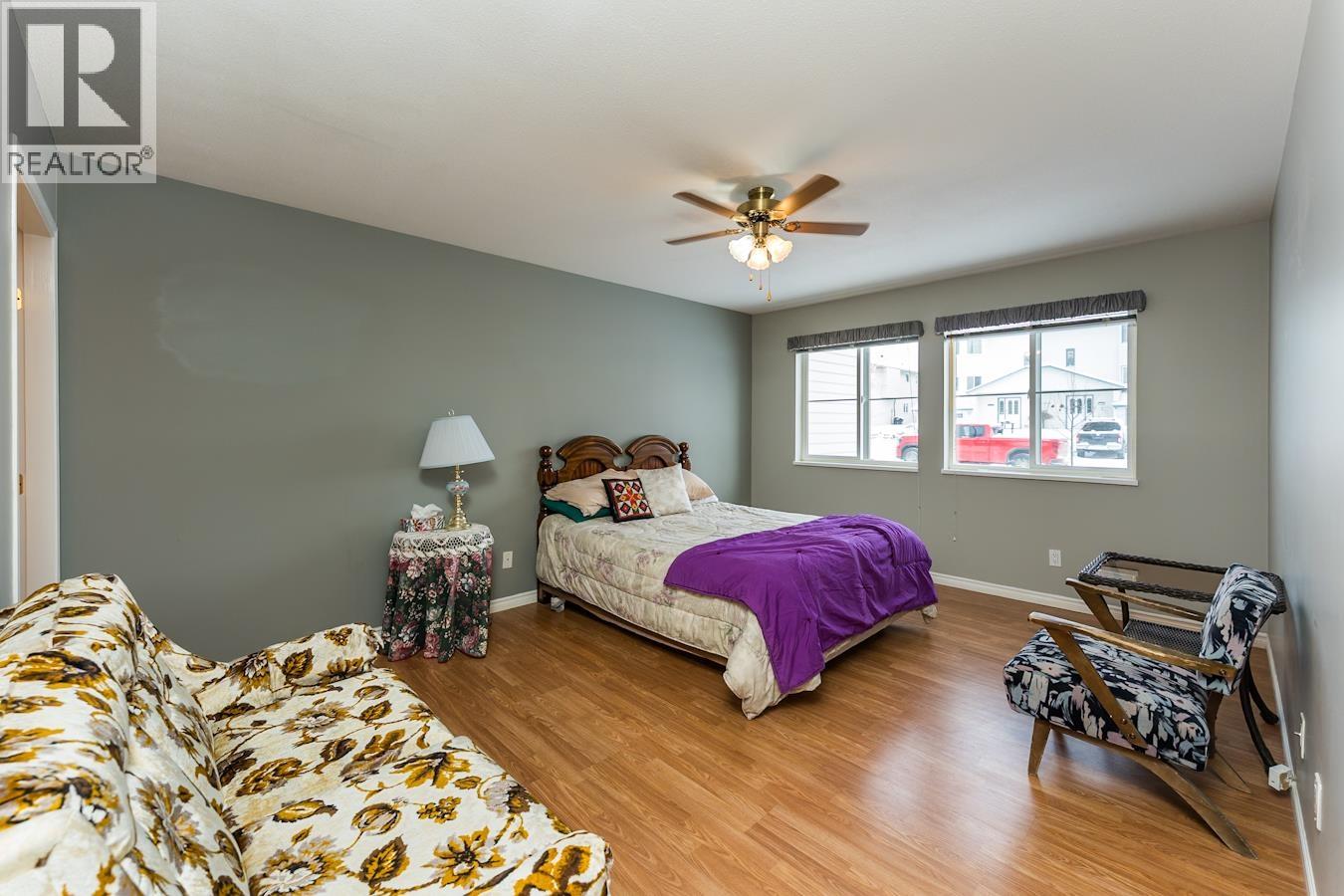 #101 7215 SOUTHRIDGE AVENUE - 17