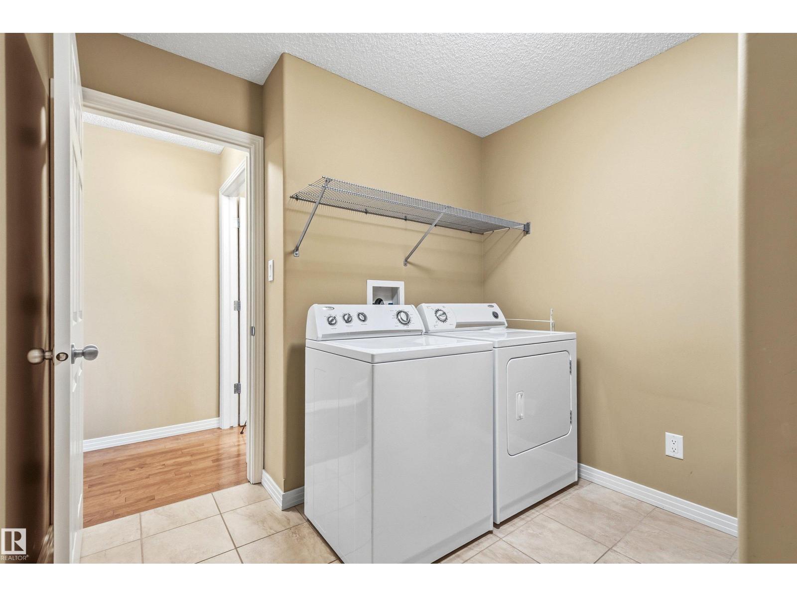 2340 HAGEN LI NW, Edmonton