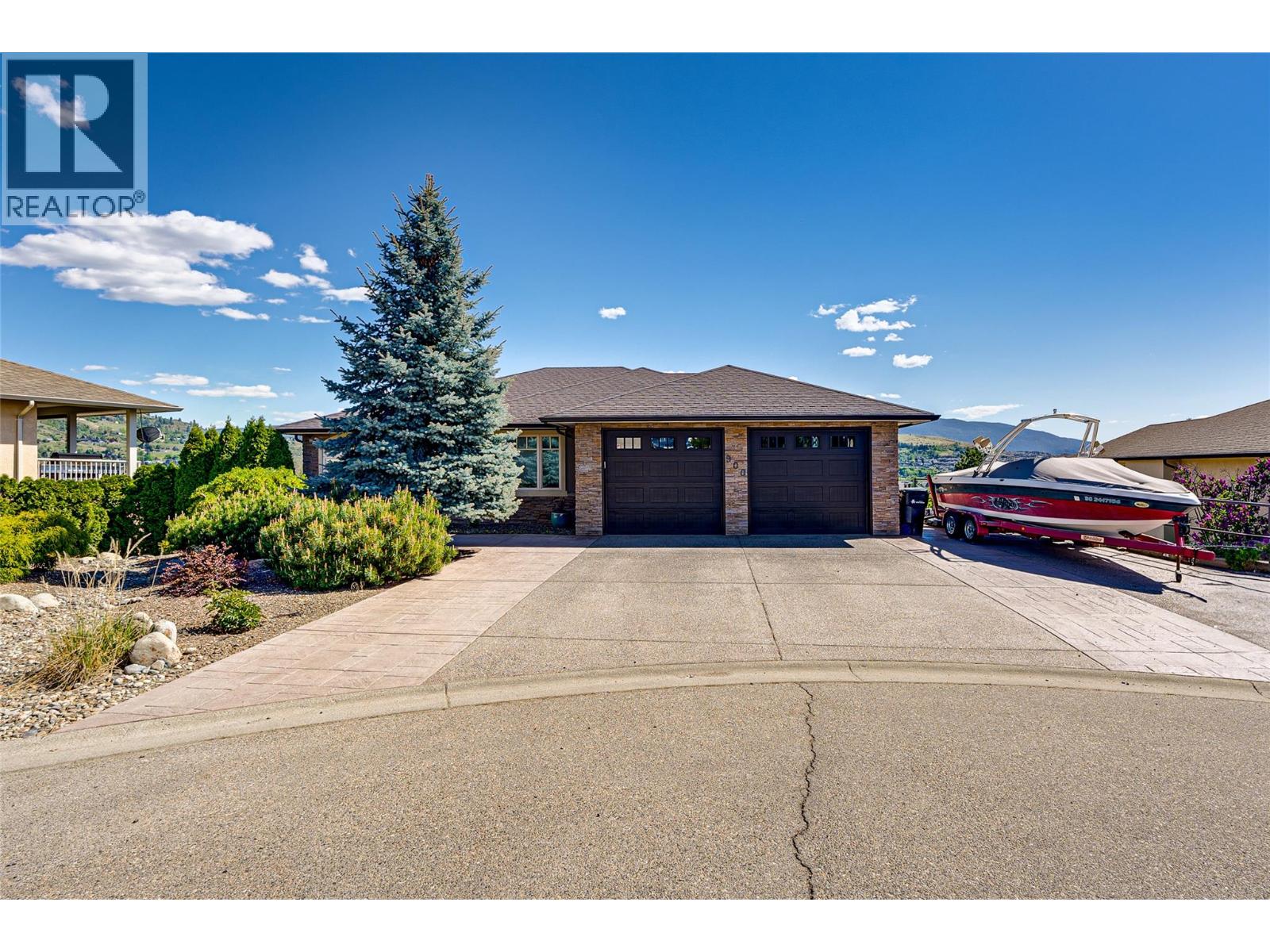 900 33 Avenue, Vernon