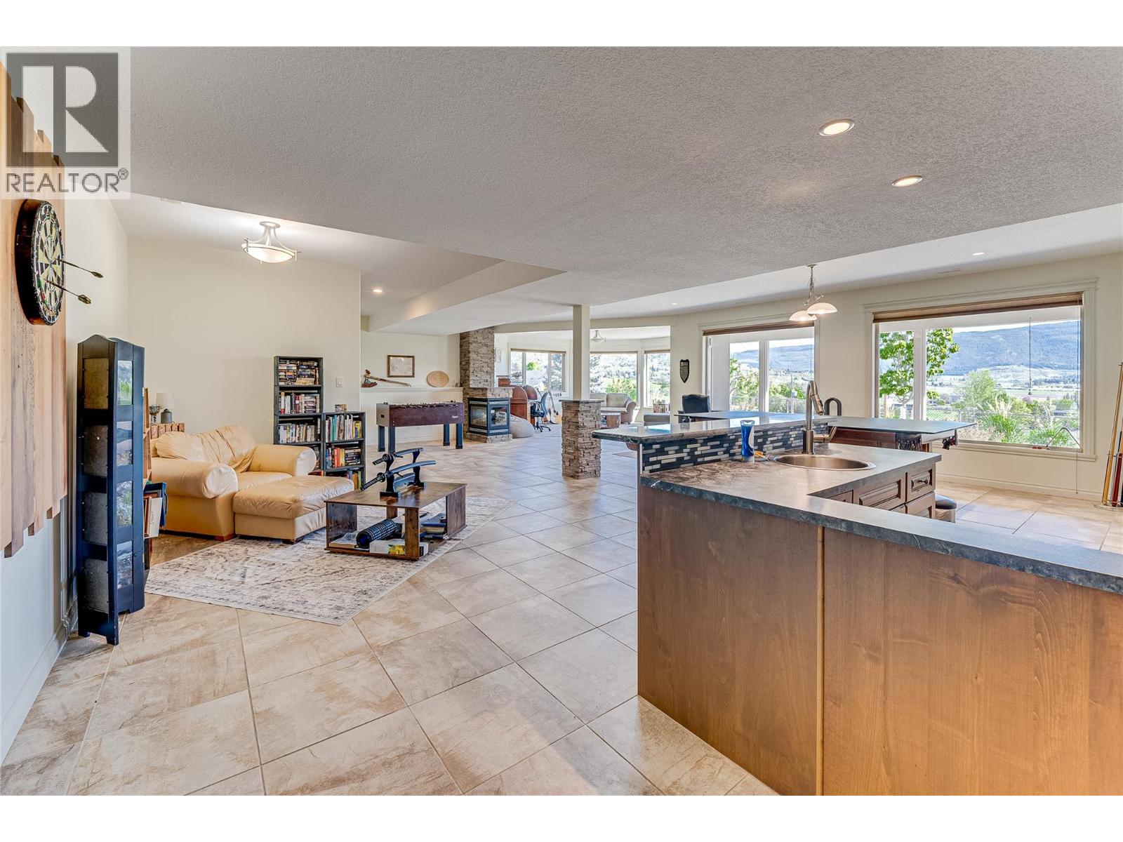 900 33 Avenue, Vernon