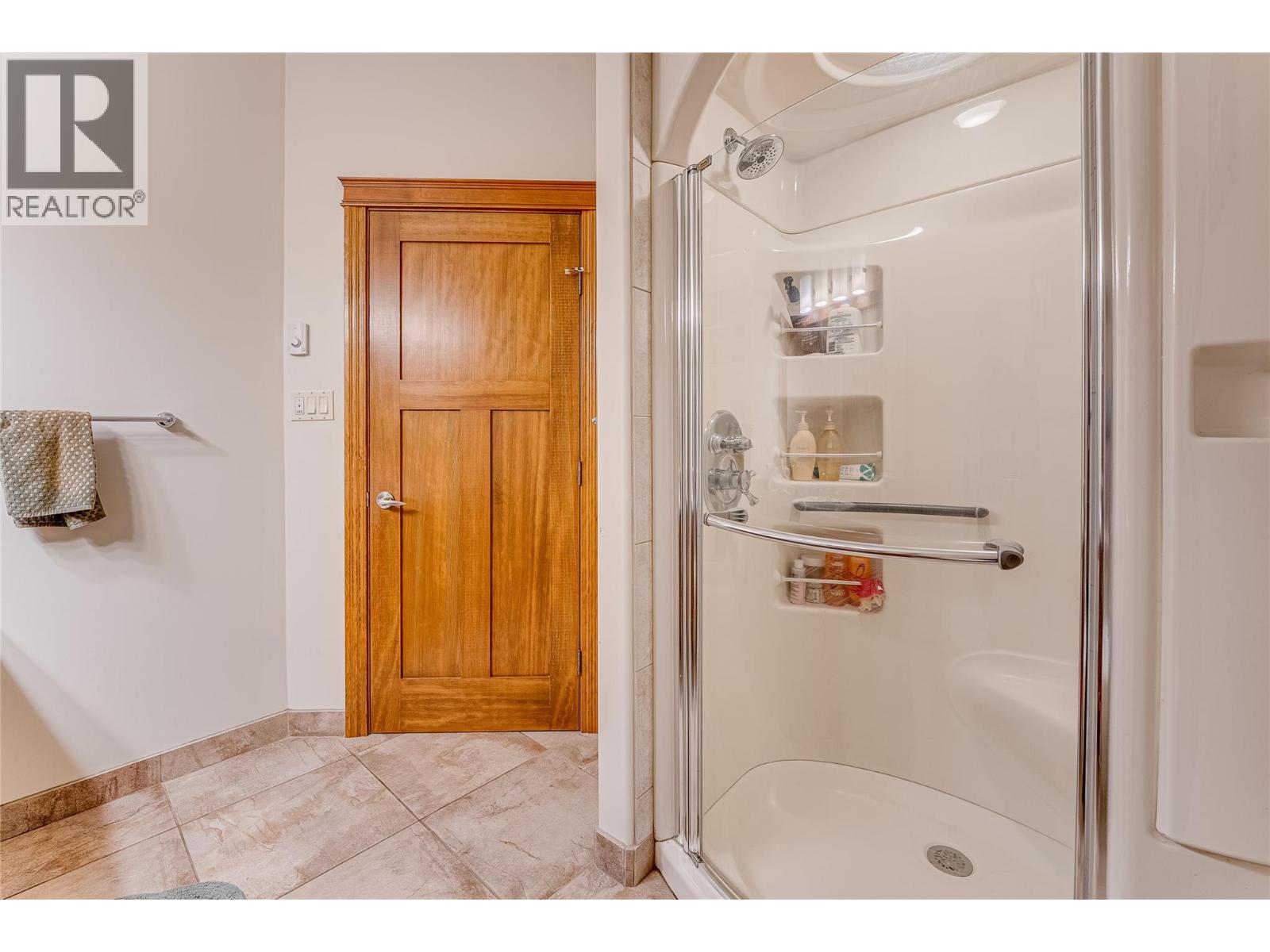 900 33 Avenue, Vernon