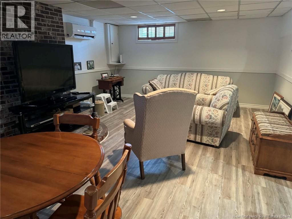 236 Neilson Street - 14