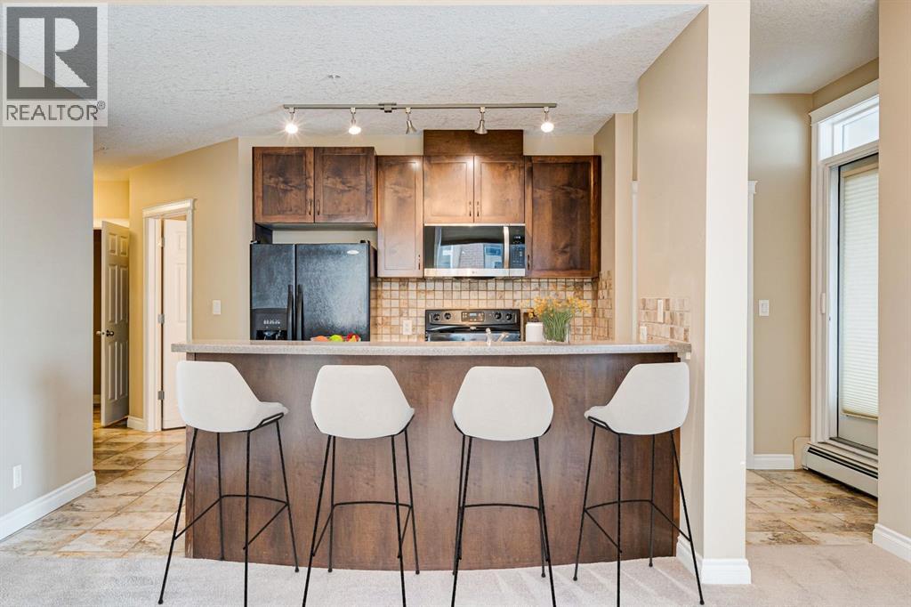 #3306 24 Hemlock Crescent SW - 2