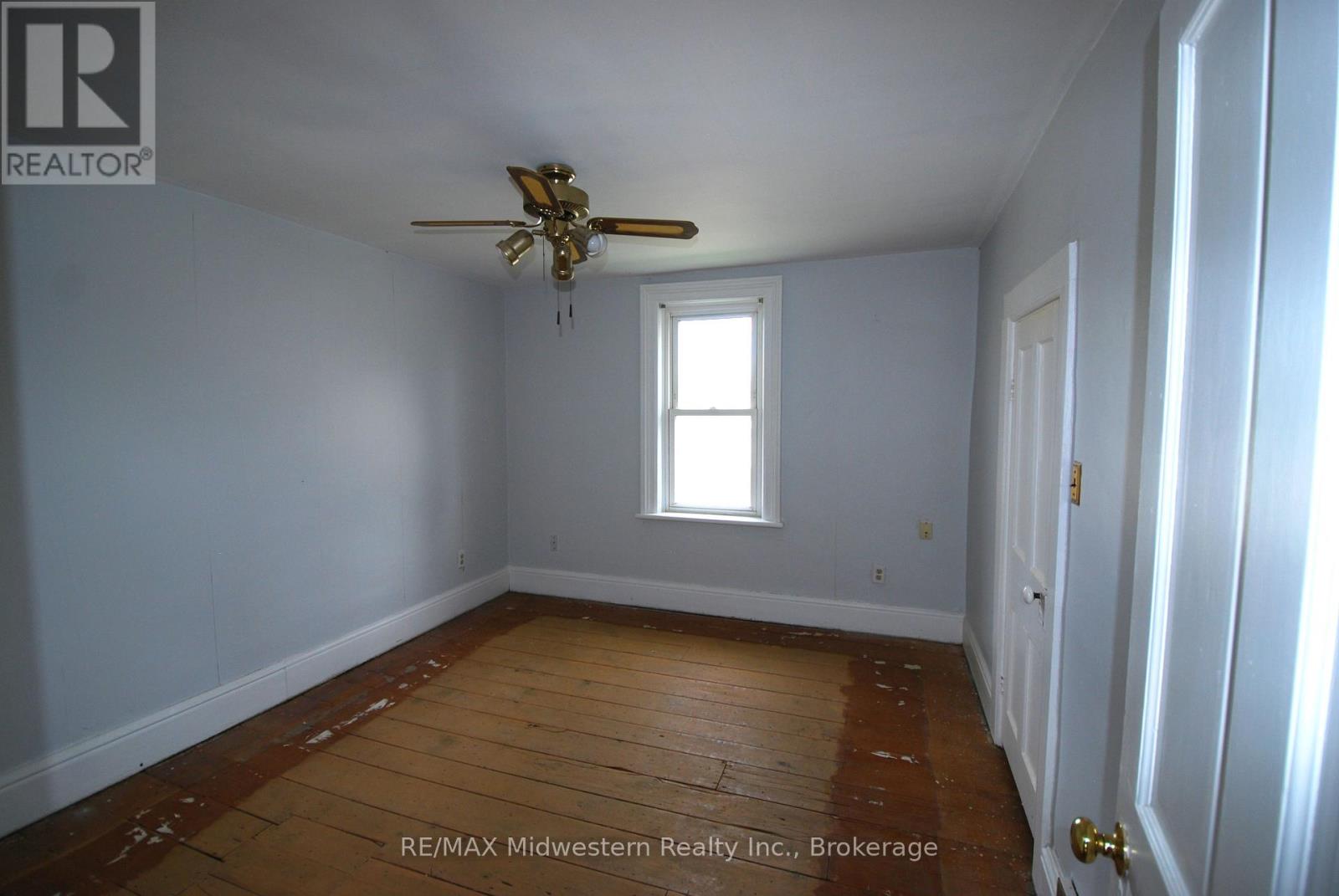 200 ELORA STREET S - 10