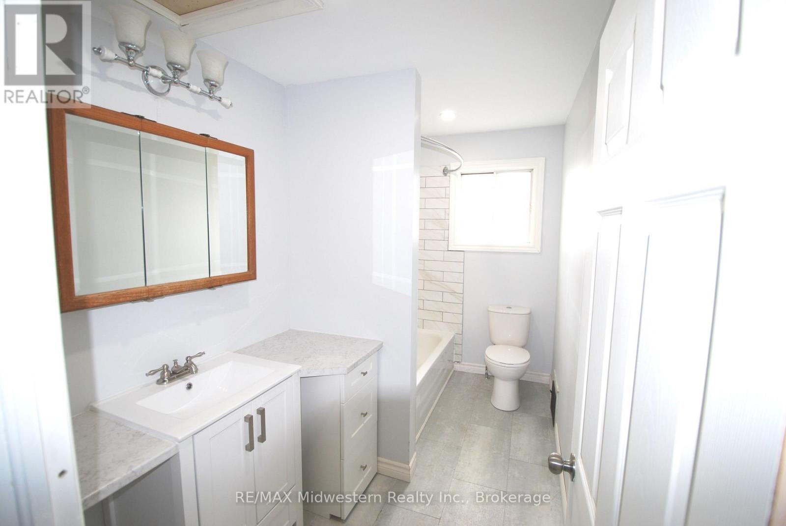 200 ELORA STREET S - 12