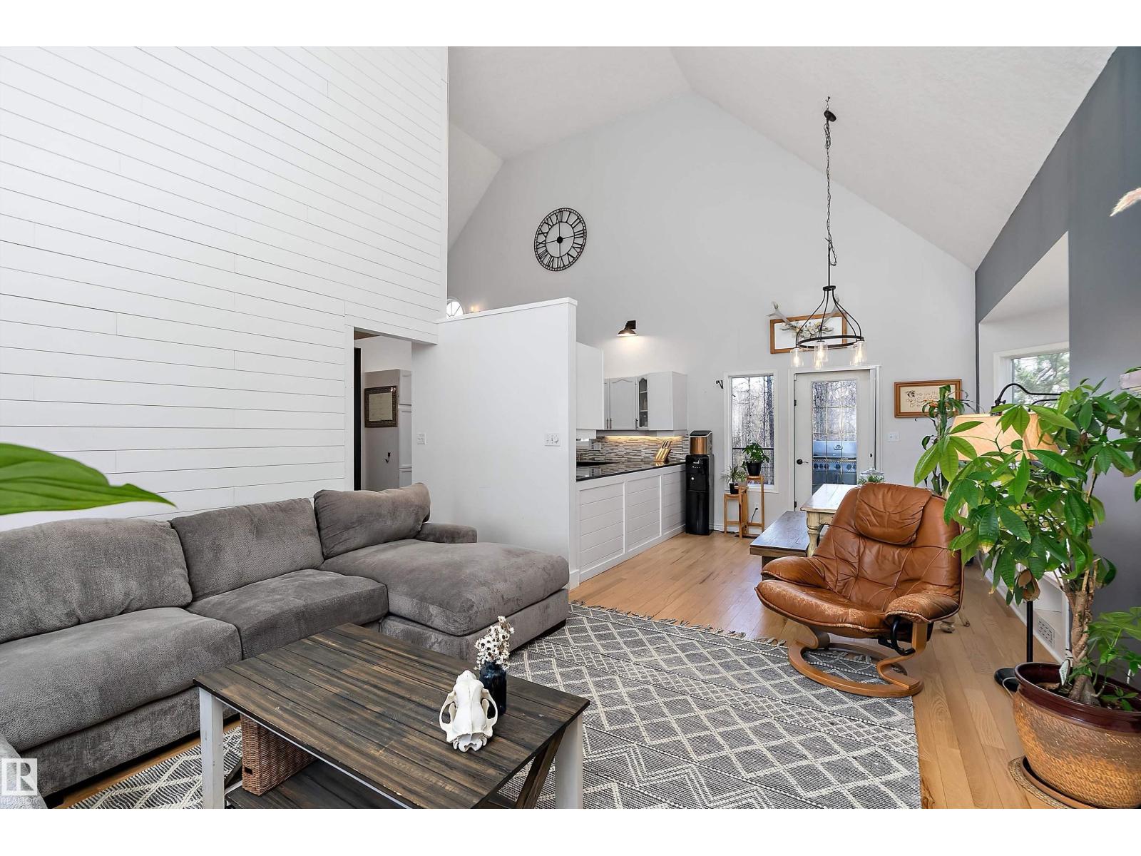 #7 52437 RGE ROAD 21, Rural Parkland County