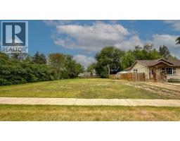 3512 43 Avenue, Red Deer, AB T4N3B4 Photo 6