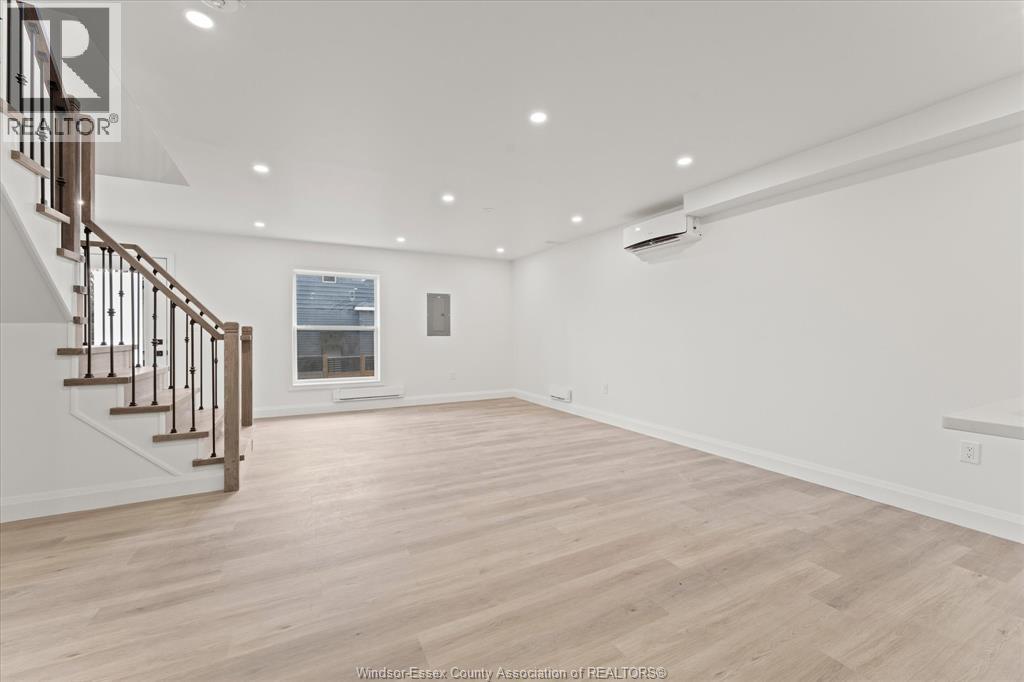 702 PIERRE Unit# 3, Windsor, Ontario, N9A2K5 — Photo 12