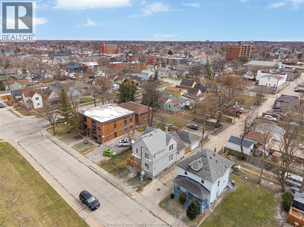 559 ASSUMPTION, Windsor, Ontario, N9A3B3 — Photo 32