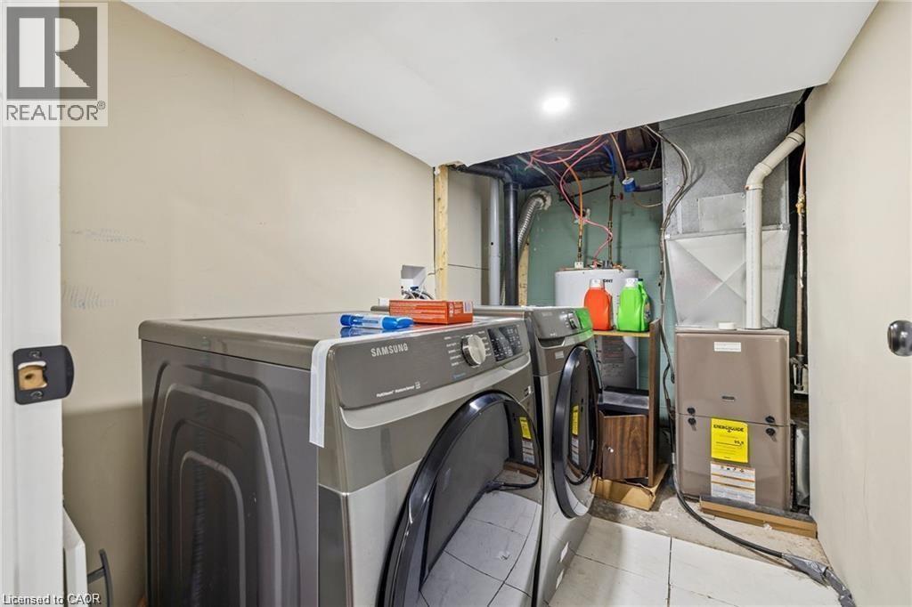 38 LAKE Avenue N, Hamilton, Ontario, L8E1L3 — Photo 8