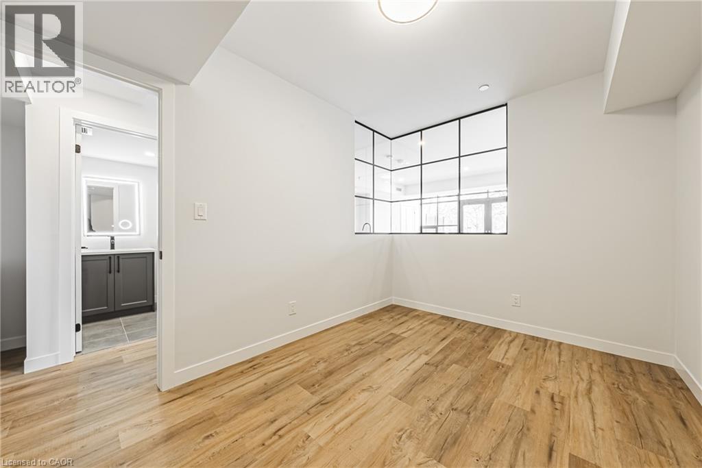555 SANATORIUM Road Unit# 205, Hamilton, Ontario, L9C2B1 — Photo 13