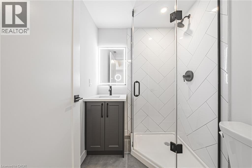 555 SANATORIUM Road Unit# 205, Hamilton, Ontario, L9C2B1 — Photo 20