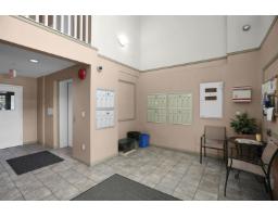 103 13226 104 Avenue, Surrey, BC V3T1V1 Photo 21