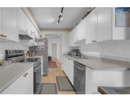 103 13226 104 Avenue, Surrey, BC V3T1V1 Photo 9