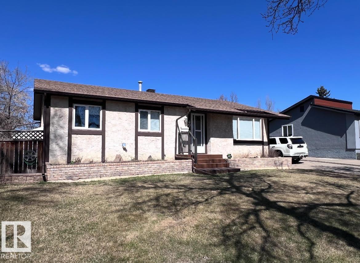 49 ST VITAL AV, St. Albert, Alberta, T8N1K7