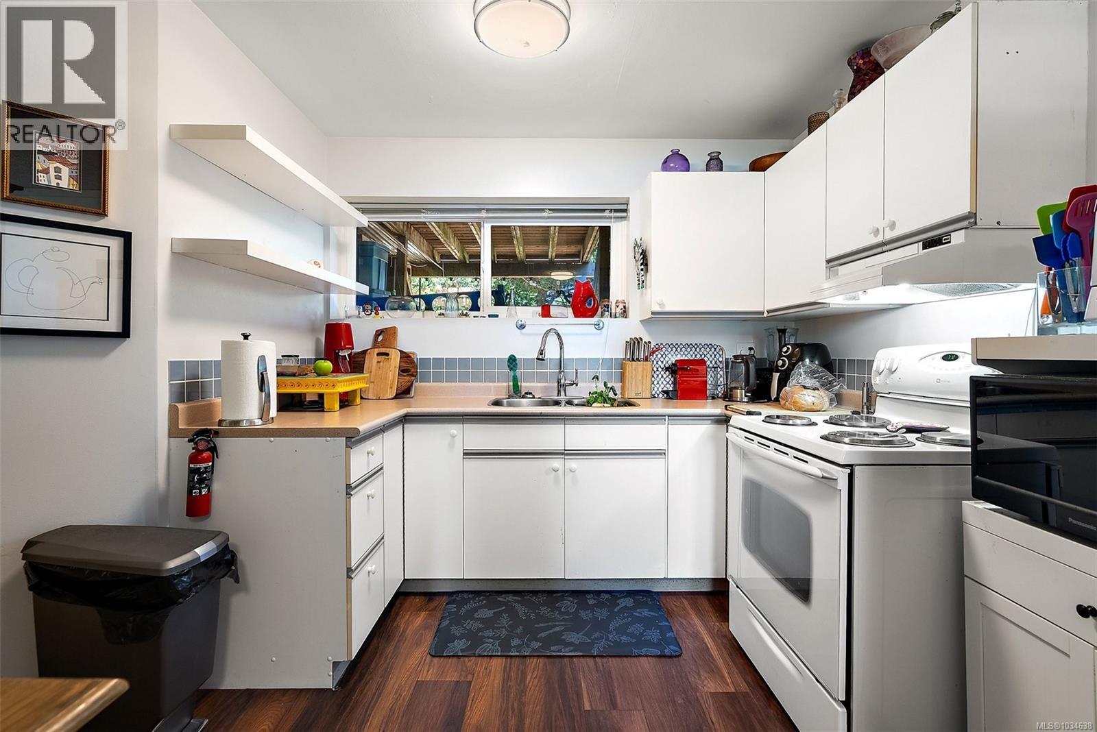 10292 Godfrey Pl - 22