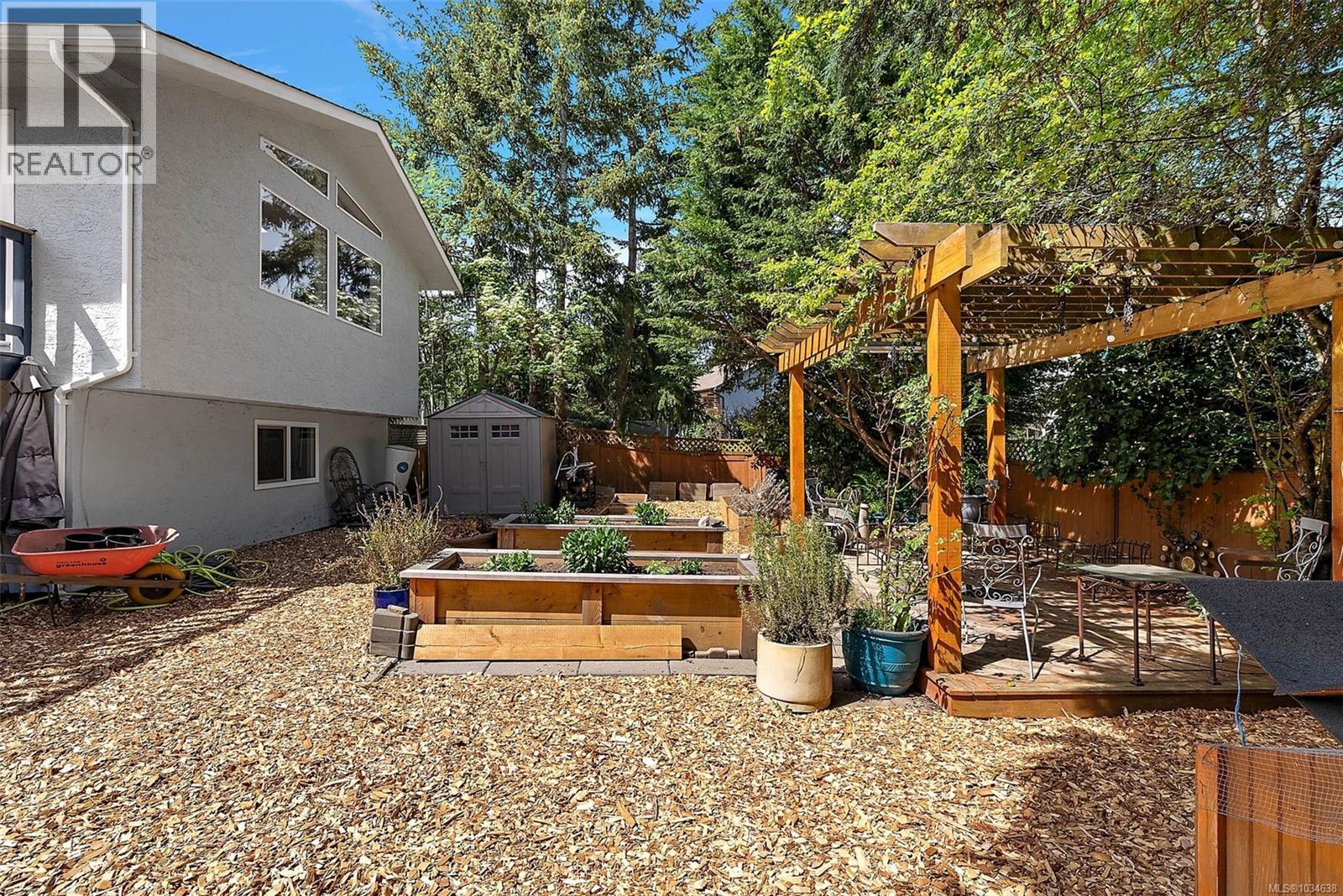 10292 Godfrey Pl - 24