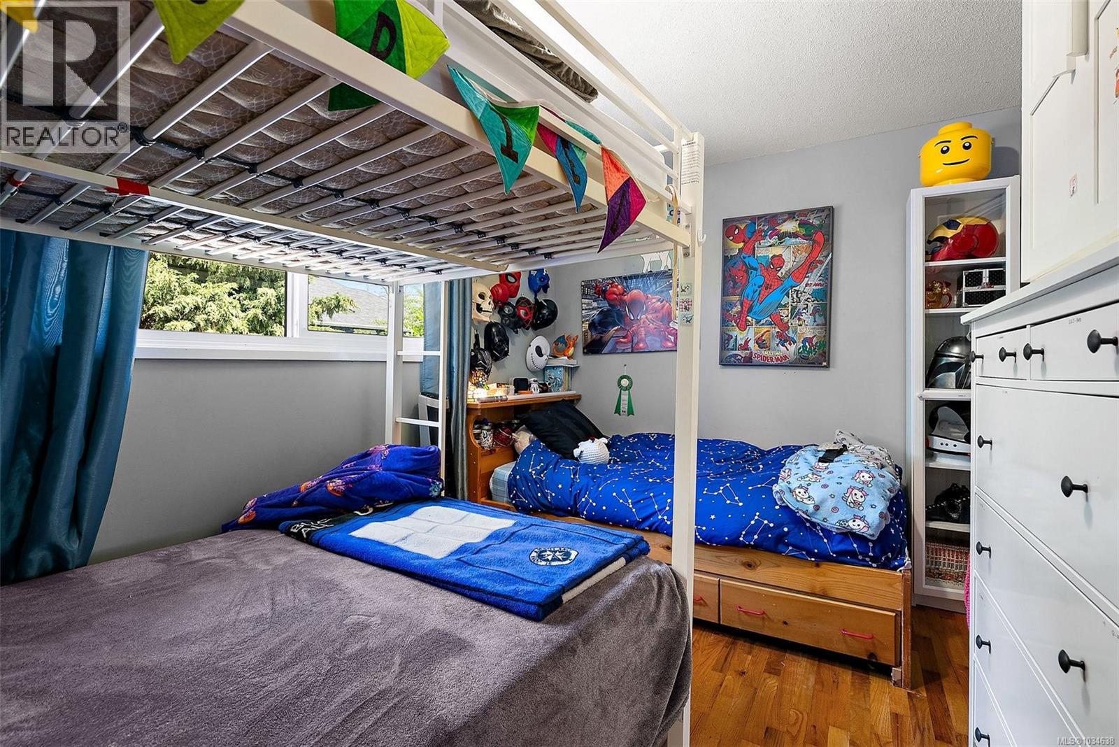 10292 Godfrey Pl - 12