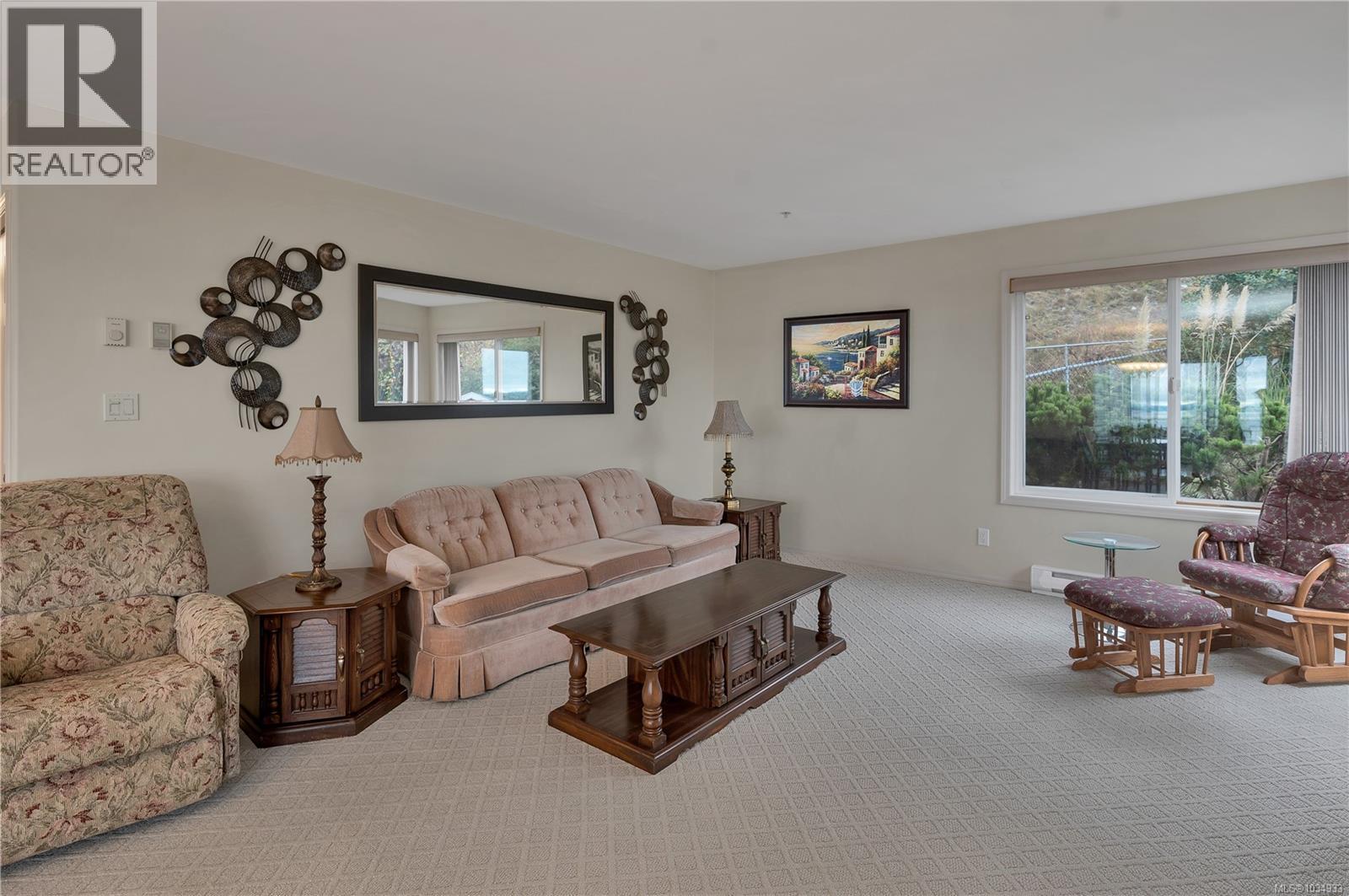 #108 1350 Island Hwy S - 9
