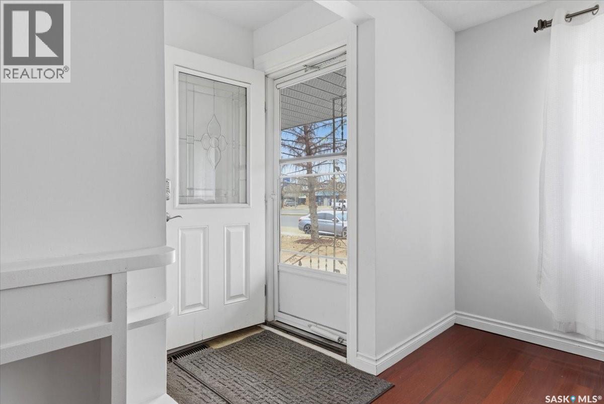 205 Broad STREET N - Image 3