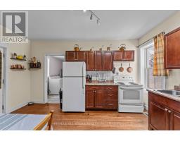 39 Francis Street W, Kawartha Lakes, ON K0M1N0 Photo 11