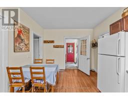 39 Francis Street W, Kawartha Lakes, ON K0M1N0 Photo 12