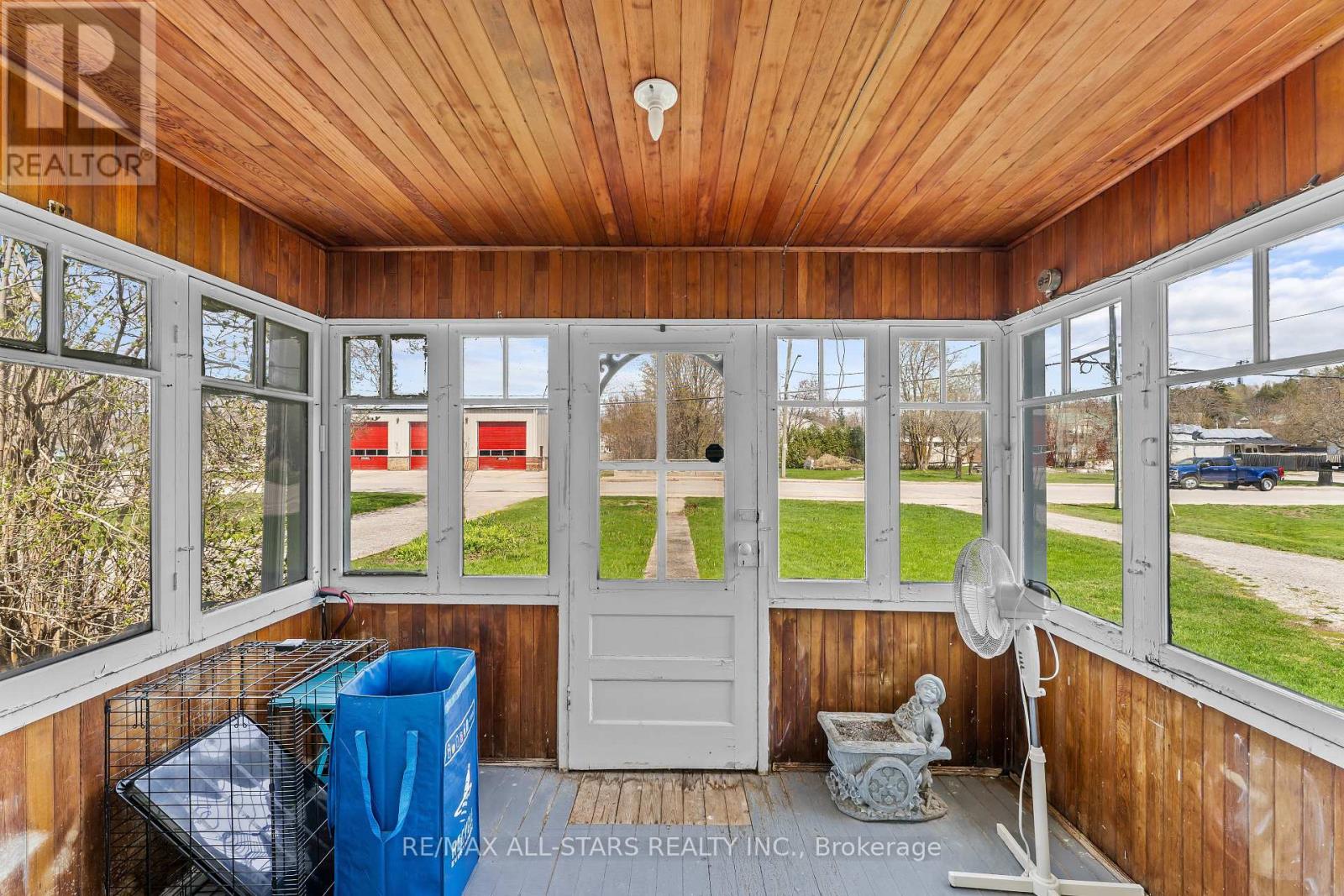 39 FRANCIS STREET W - 22