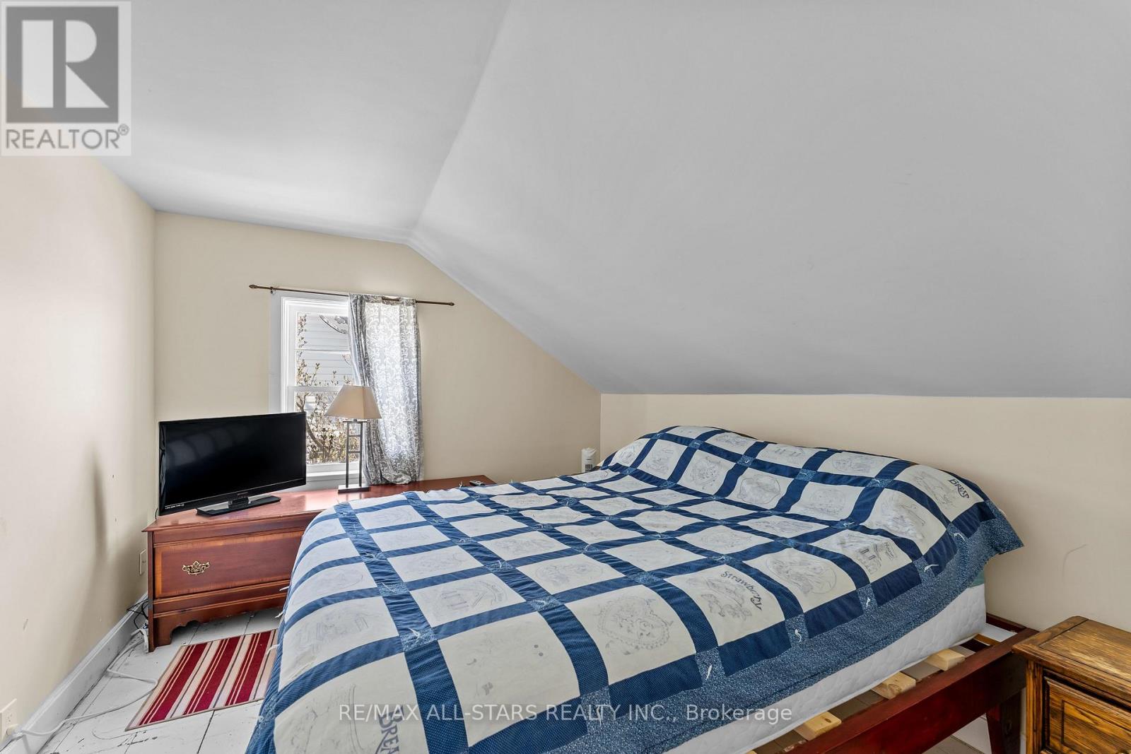 39 FRANCIS STREET W - 25
