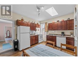 39 Francis Street W, Kawartha Lakes, ON K0M1N0 Photo 9