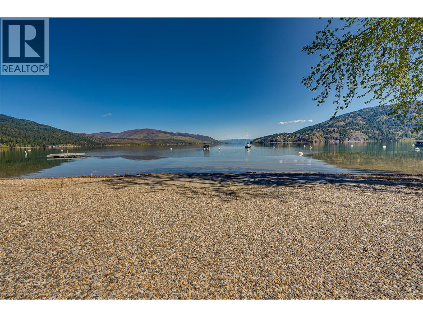 39 Lakeshore Drive, Vernon