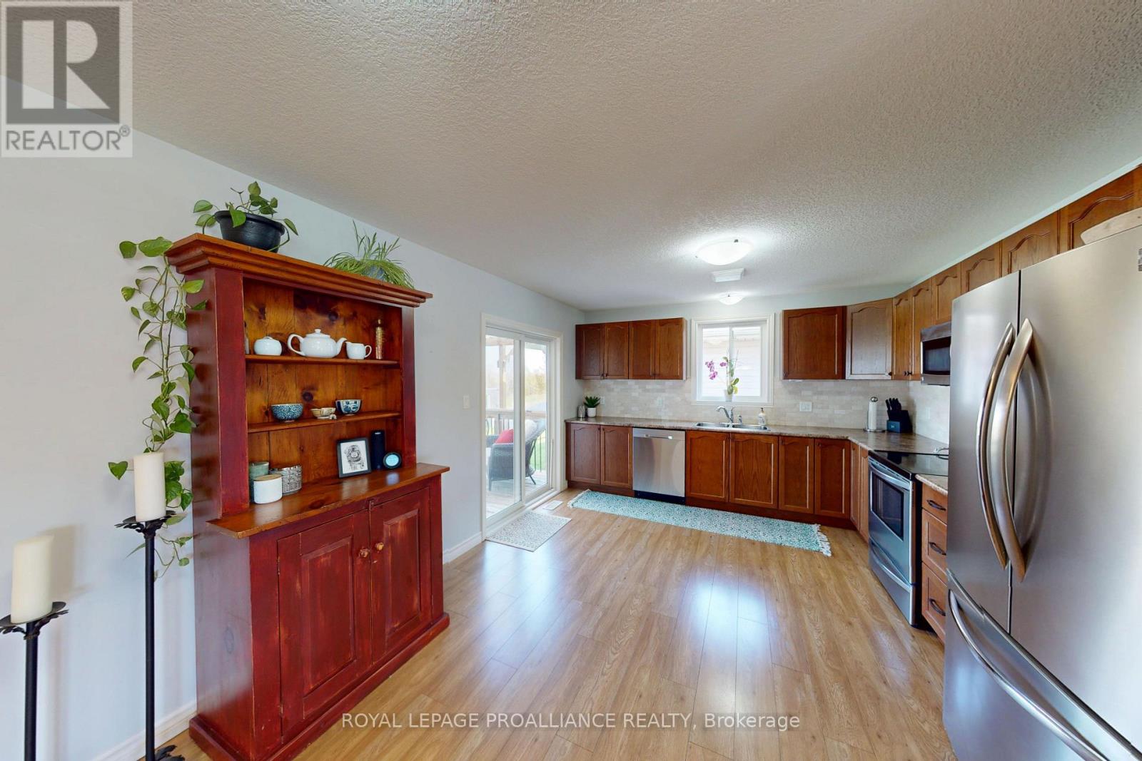 121 GREENHILL LANE - 7