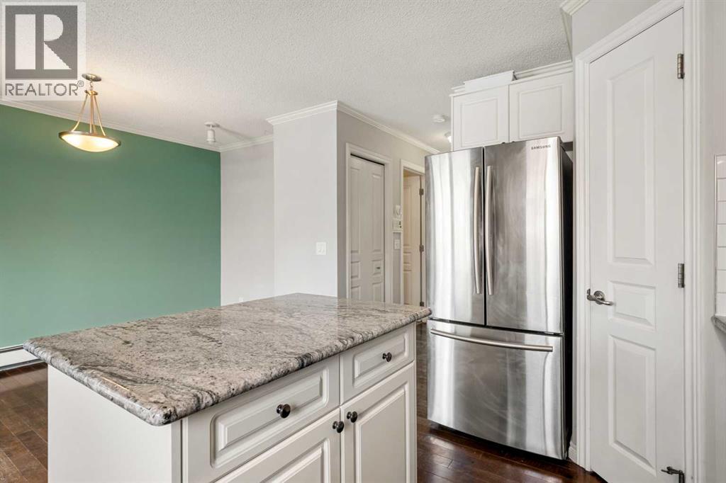 1503 11 Street SW - 11