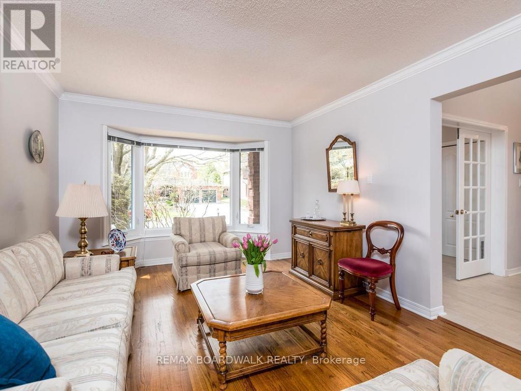 42 SLADE CRESCENT - 6
