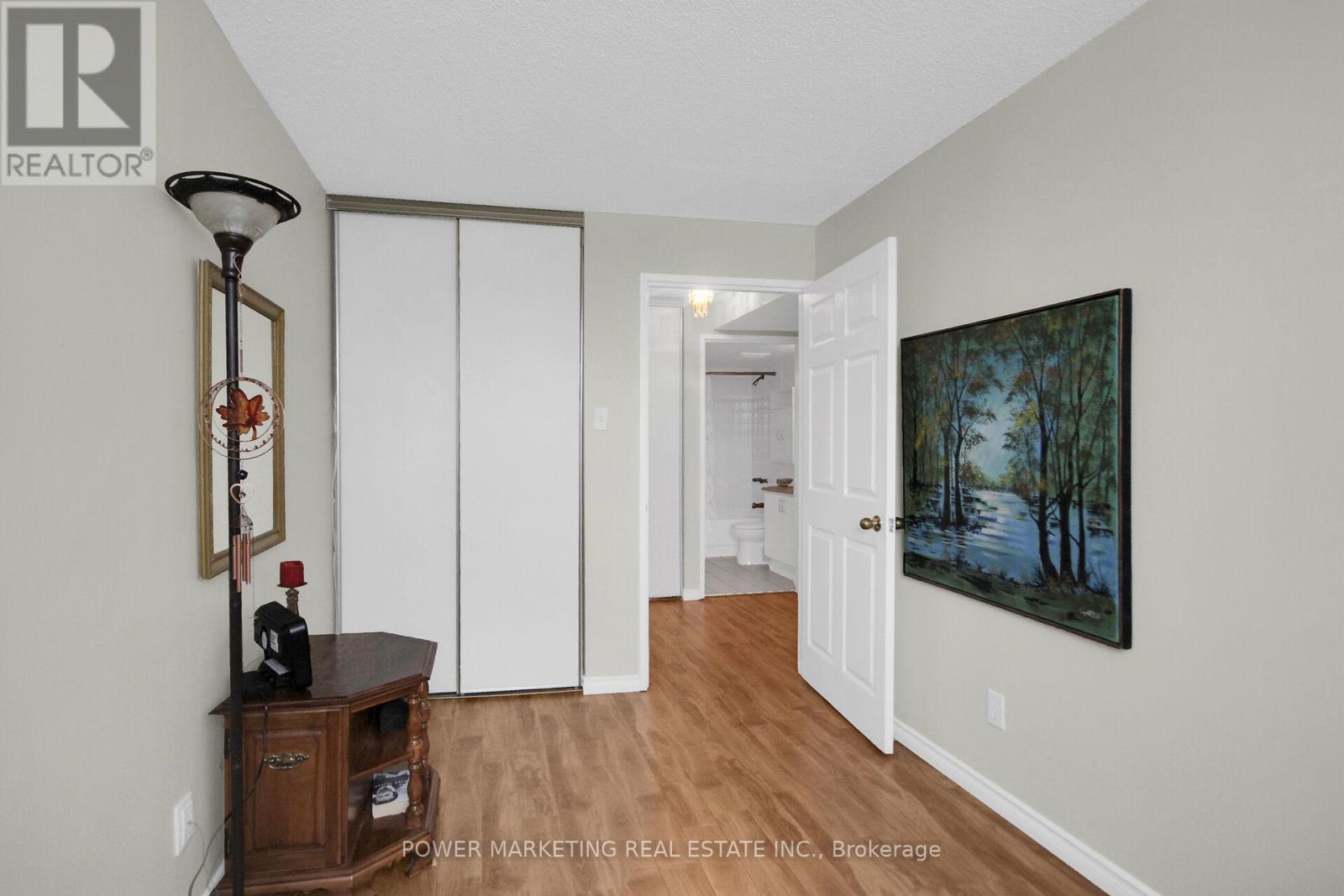 #212 1440 HERON ROAD - 29