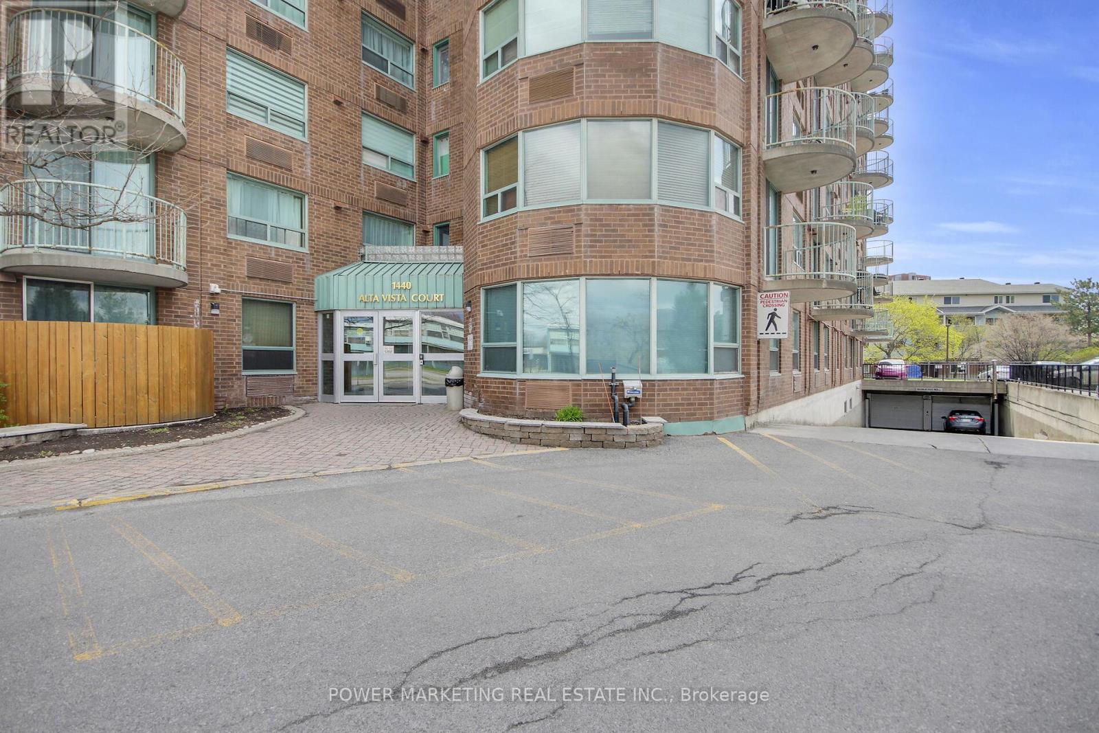 #212 1440 HERON ROAD - 4
