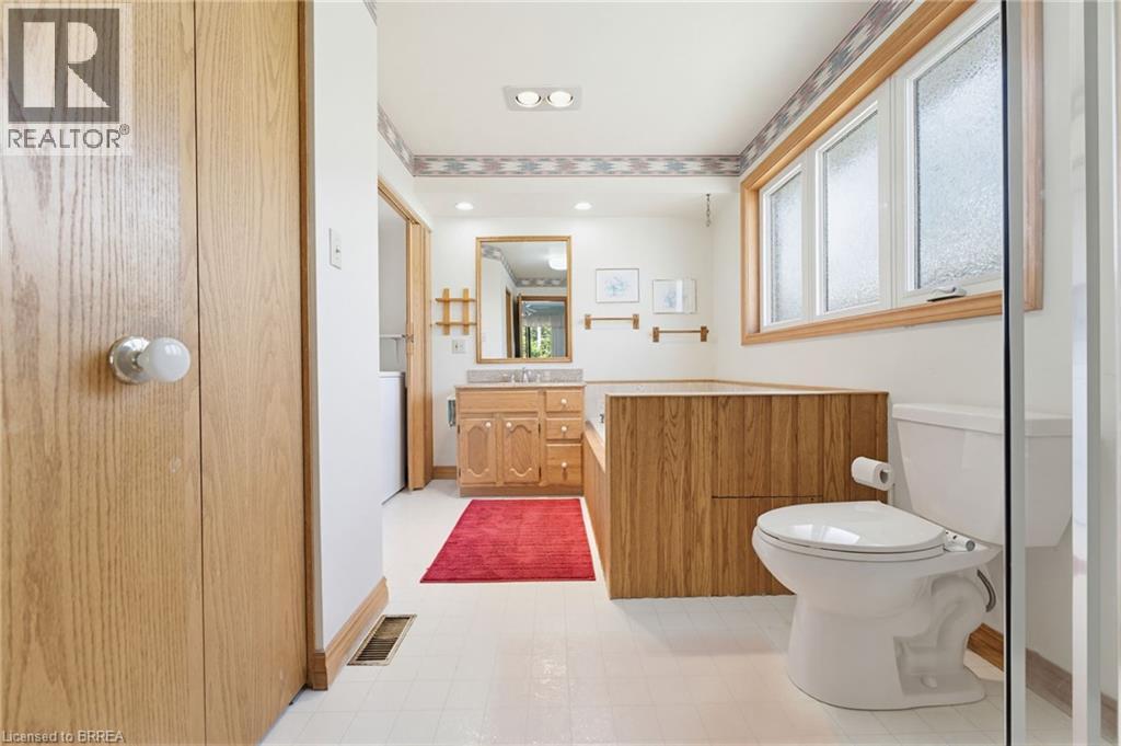 90 HENDERSON Avenue - 27