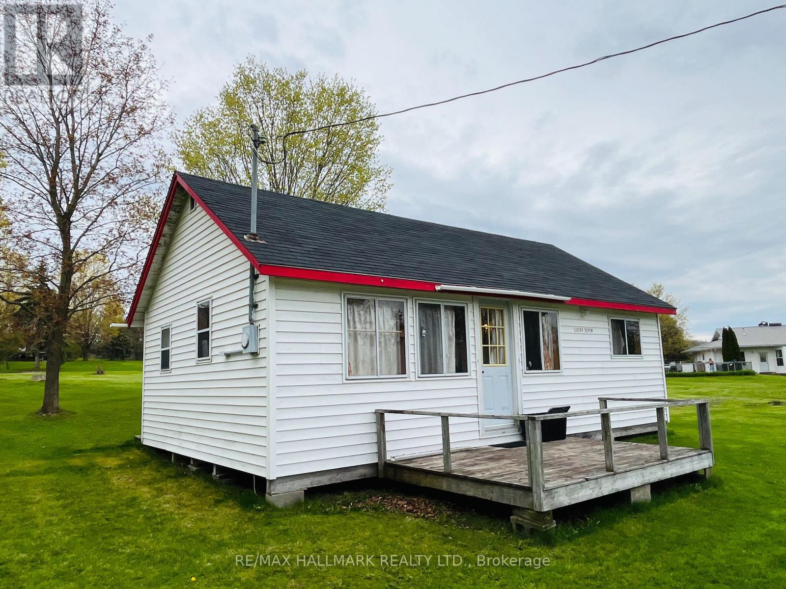 #107 449 ISLAND VIEW ROAD - 1