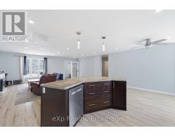Kitchen - 60 Main Street E, Mapleton, ON N0G1P0 Photo 9