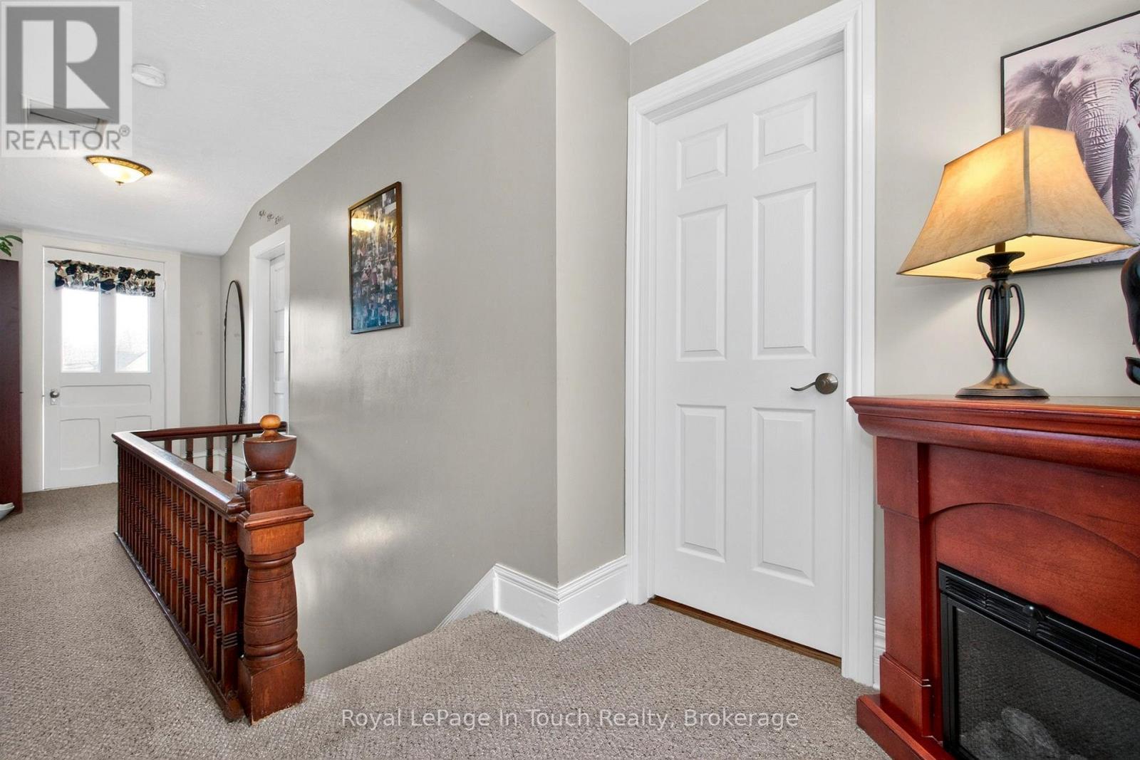 615 BAY STREET - 16
