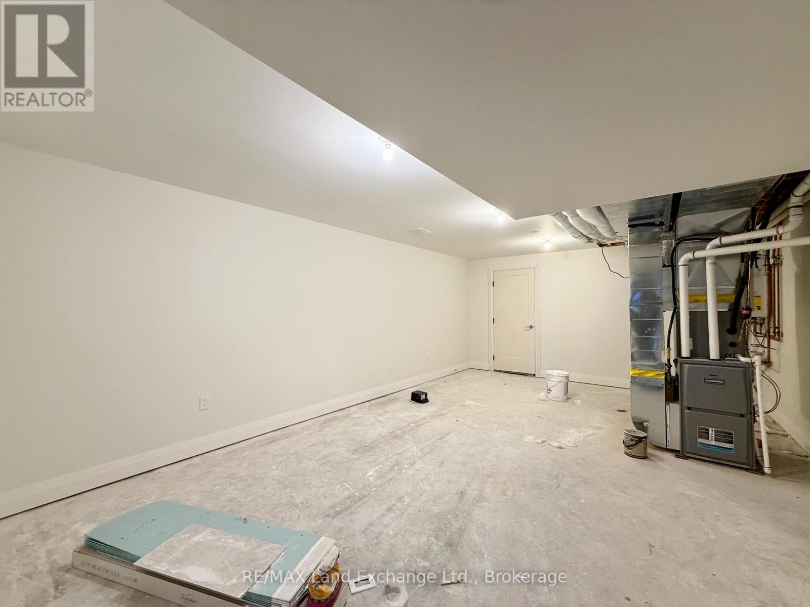 443 IVINGS DRIVE - 10
